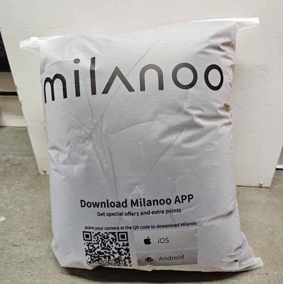 Black Puffer Jacket - Picture 7 of 8